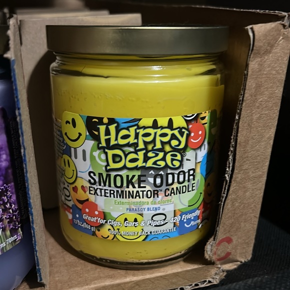 Smoke Exterminator Odor Candles - Picture 13 of 16